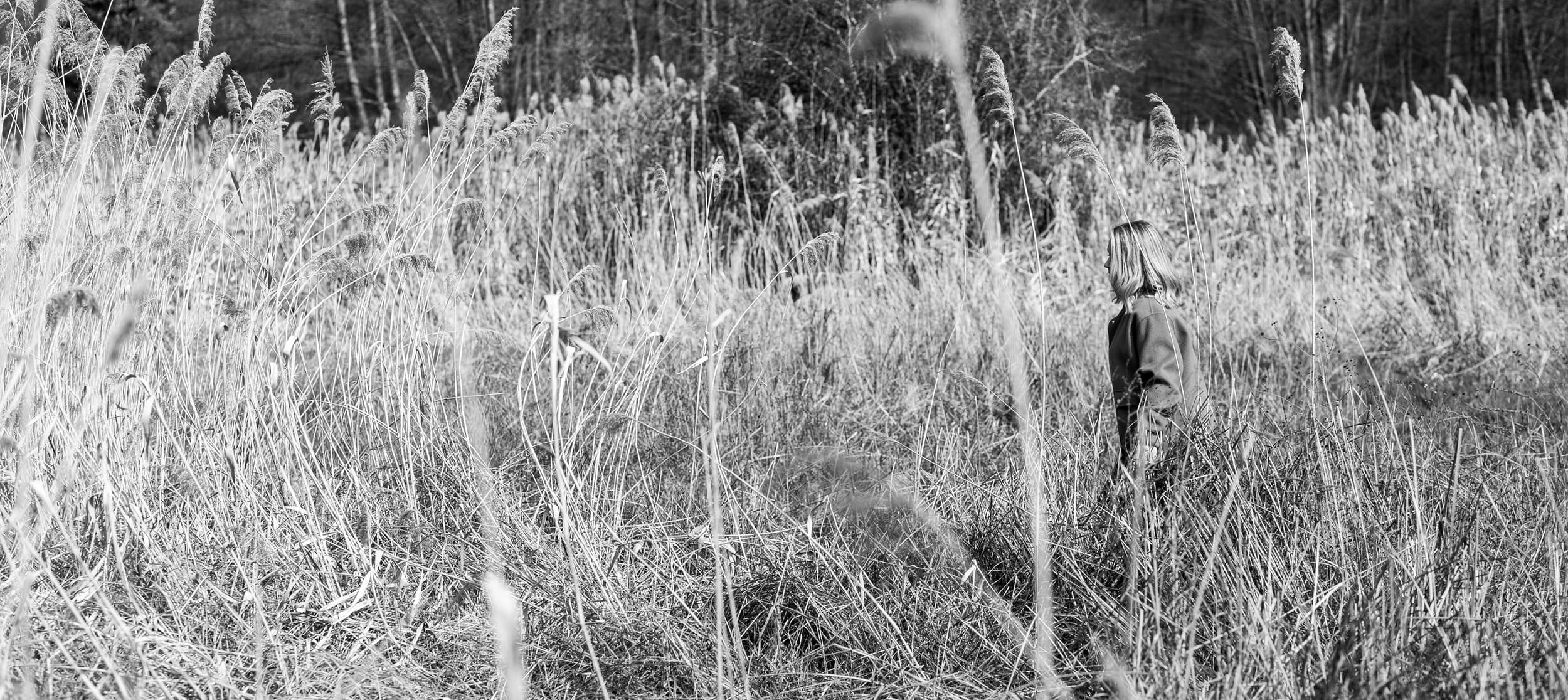 Tiphaine Cogez Cousseau dans un champs de blé